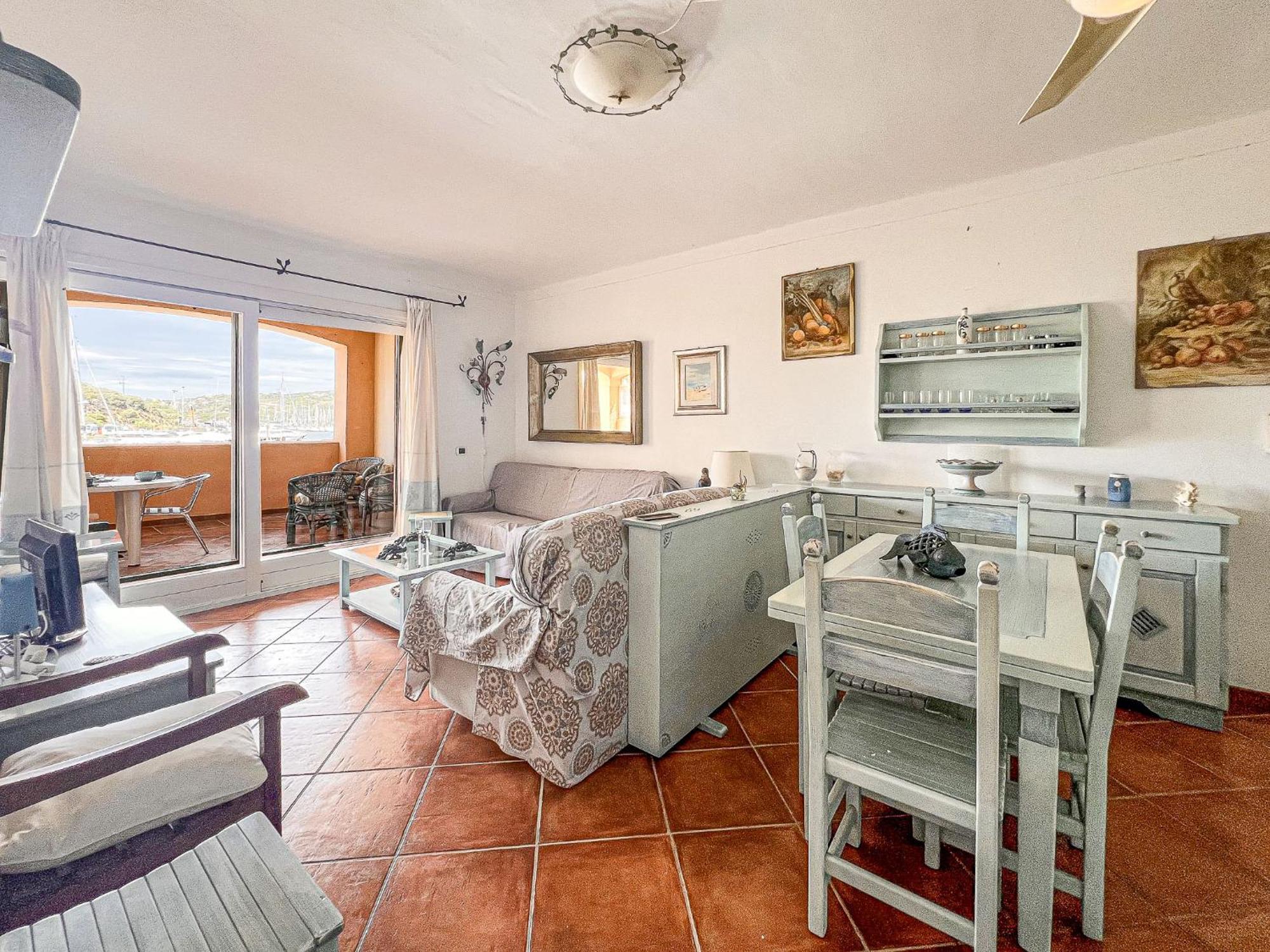 Perla Del Porto Apartments Santa Teresa Gallura Exteriör bild